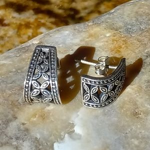 Vintage 925 Sterling Silver Post Earrings